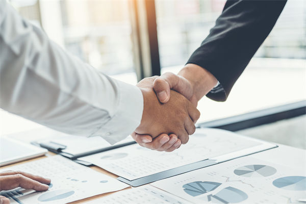 績效成了壓力來源，如何才能轉(zhuǎn)為員工的動力引擎？